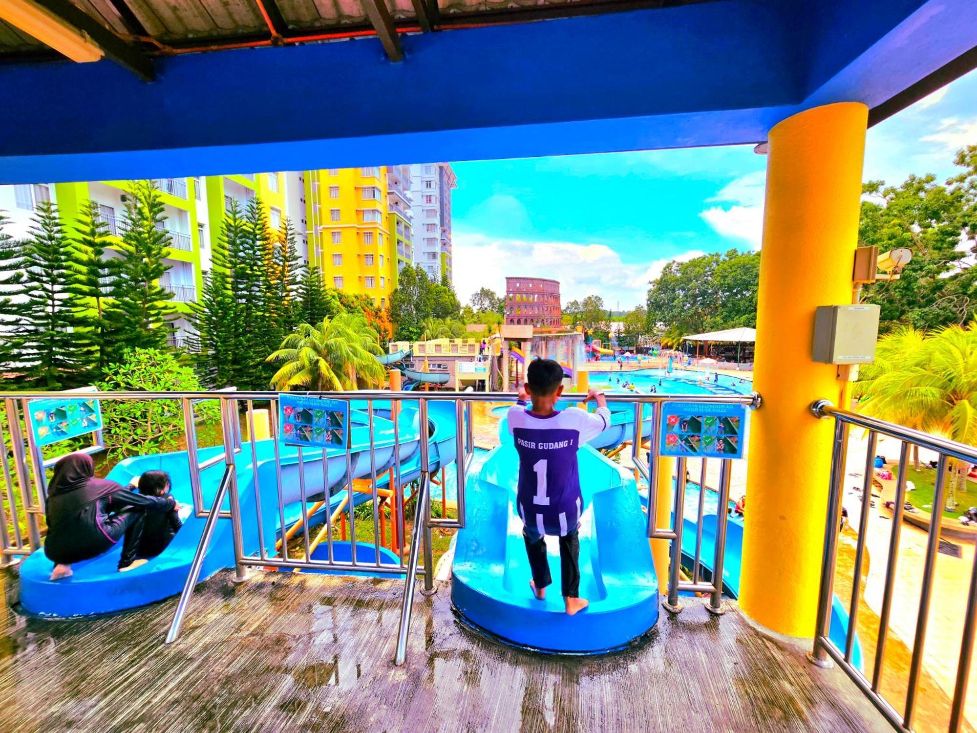 Apartment By Lg Water Themepark By Ggm